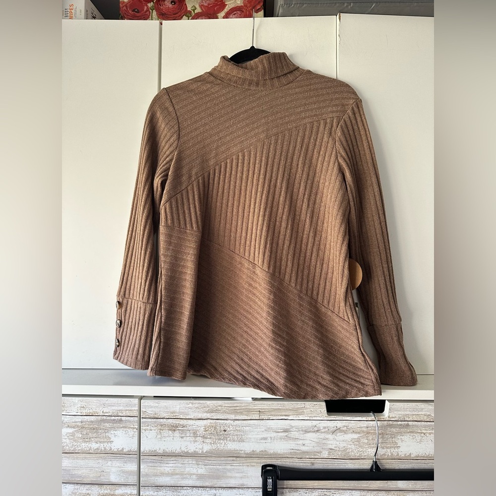 🤎 Parallel Skies Taupe Ribbed Turtleneck Sweater Flare Sleeve Size M